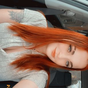 Model - Violet Syns tattoos