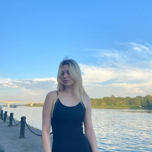 Model - ErinForest talking