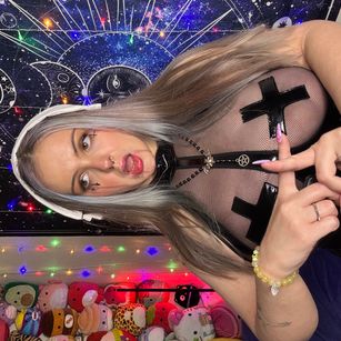 Model - EdenStarr21 Findom