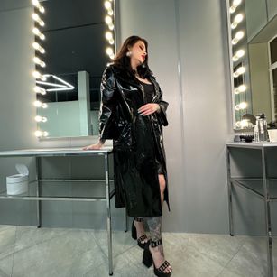 Model - MistressCostillo footfetish