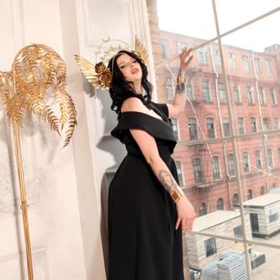 Model - MistressCostillo strapon