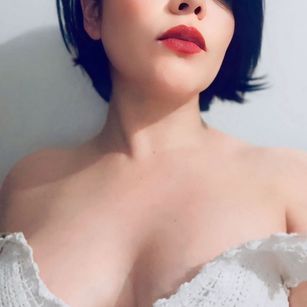 Model - Beth_Elisa cute