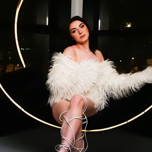 Model - Jenny findom