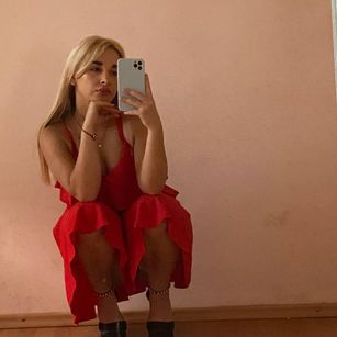 Model - Lewandowskaya hear