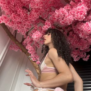 Model - Roseline Dior teen