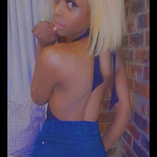 Model - Gugu Pretty nipple