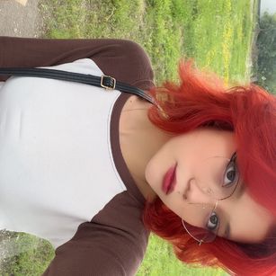 Model - AkeSun asian