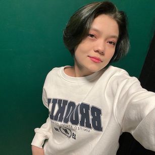 Model - AkeSun smallboobs