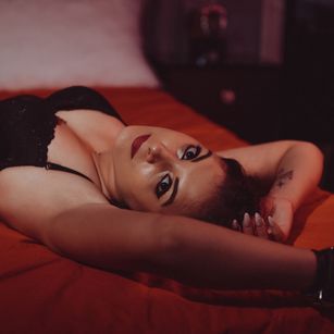 Model - MistressCarla sph