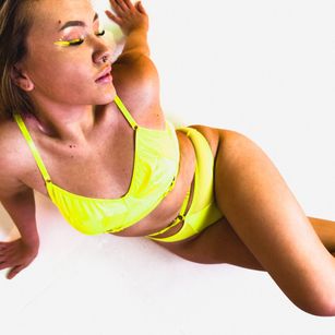 Model - Mari_Kiku blonde