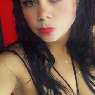 Model - Milf Zandra pantyhose