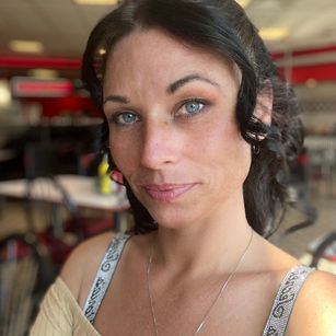 Model - Tori roleplay