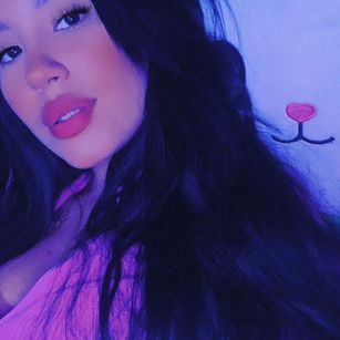 Model - Maria del carmen caizales gomez cum