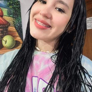 Model - Maria del carmen caizales gomez ass