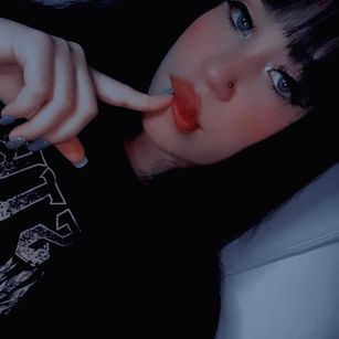 Model - Maria del carmen caizales gomez cum