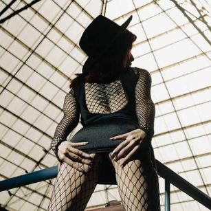 Model - Paris Watson boobs