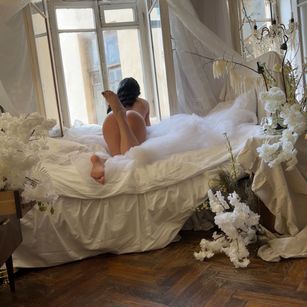 Model - __HollyPolly__ juicylips