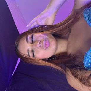 Model - EmilyRosse11 young