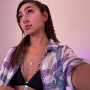 Model - museleks pantyhose