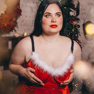 Model - Lina_BBW cute