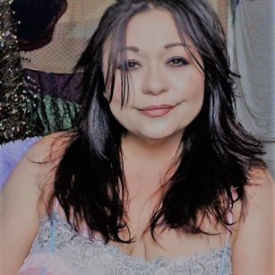 Model - Lilly Love80 roleplay