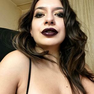 Model - YourGoddessM findom