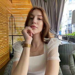 Model - JamieJoy skinny