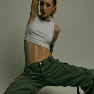 Model - Cristal Rey feet