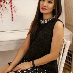 Model - MaliBailey cum