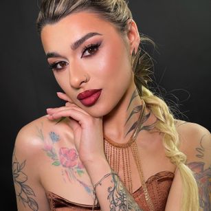 Model - Mary_Blond cei