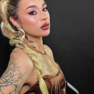 Model - Mary_Blond bdsm