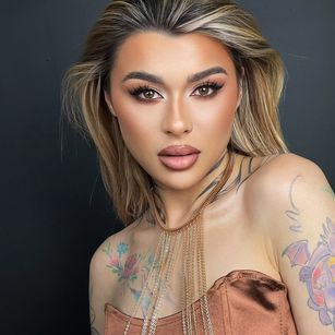 Model - Mary_Blond footfetish