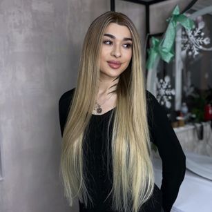 Model - Mary_Blond beauty