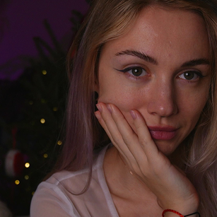 Model - LimySweet young