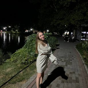 Model - Christy-Little squirt