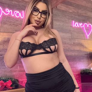 Model - AnnaSage findom