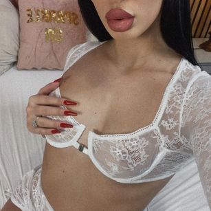 Model - VictoriaLane cei