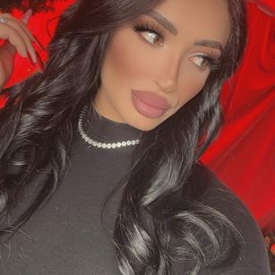 Model - VictoriaLane anal