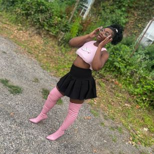 Model - pocahontasgrim strapon