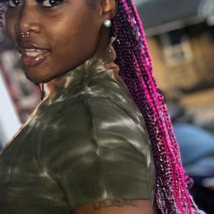 Model - pocahontasgrim twerk