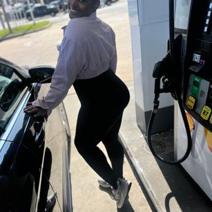 Model - pocahontasgrim dom