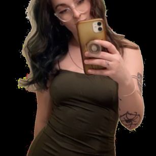 Model - Violet Syns girlfreind