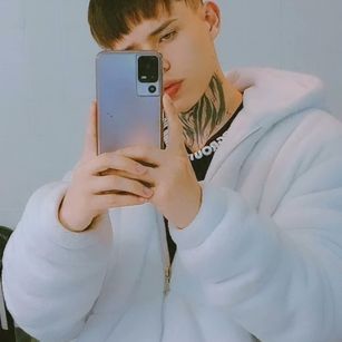 Model - justin moon Twink