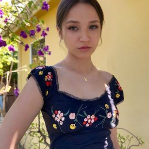 Model - ElysLunar beauty