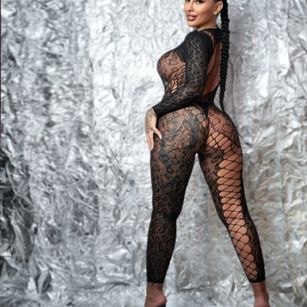 Model - FiresBomb777 brunette