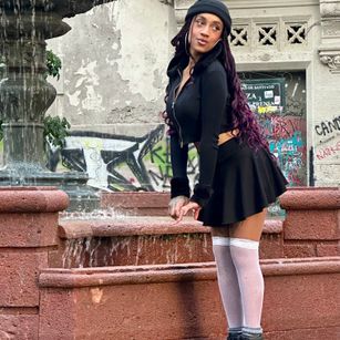 Model - Ominira sexy