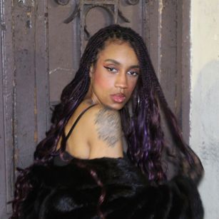 Model - Ominira anal