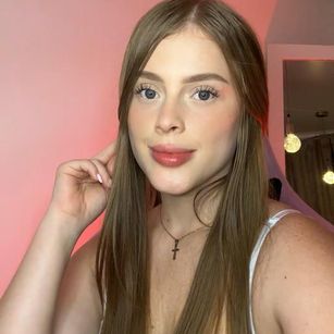 Model - HannaCutte rolplay