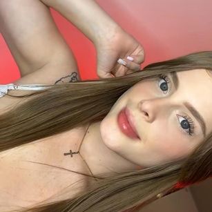 Model - HannaCutte anal