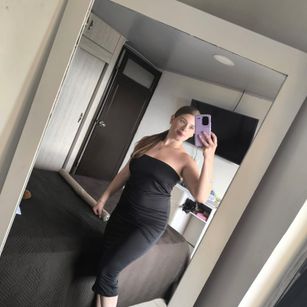 Model - HannaCutte joi